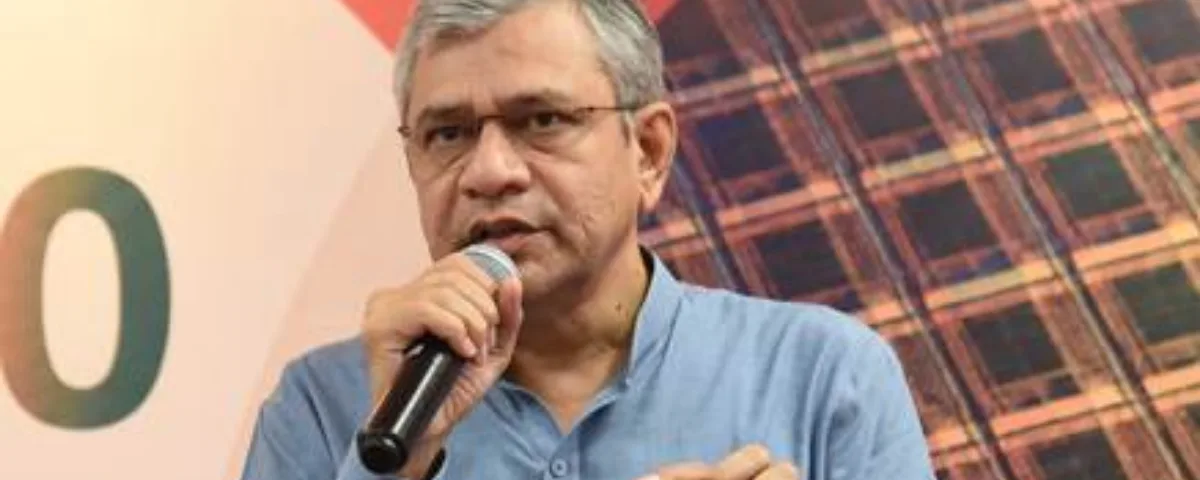Union Electronics and Information Technology Minister Ashwini Vaishnaw speaking at a press conference in New Delhi on Semicon 2.0